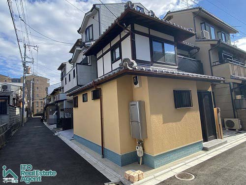 吉田中阿達町 京町家の外観