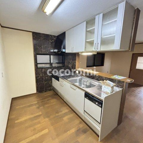 江端町戸建てのキッチン