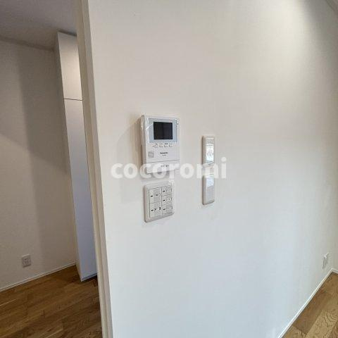 私部西車庫付き戸建てのセキュリティ