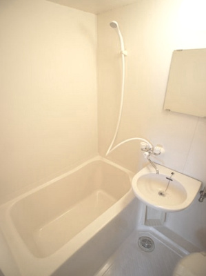 【浴室】 | カヌマヒルズ | 日々の疲れをリセットできる浴室です♪