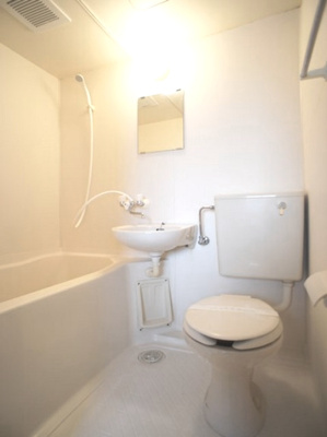 【トイレ】 | カヌマヒルズ | 洋式の水洗トイレです♪