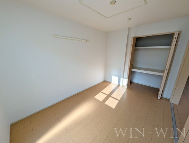 クリアネスの寝室