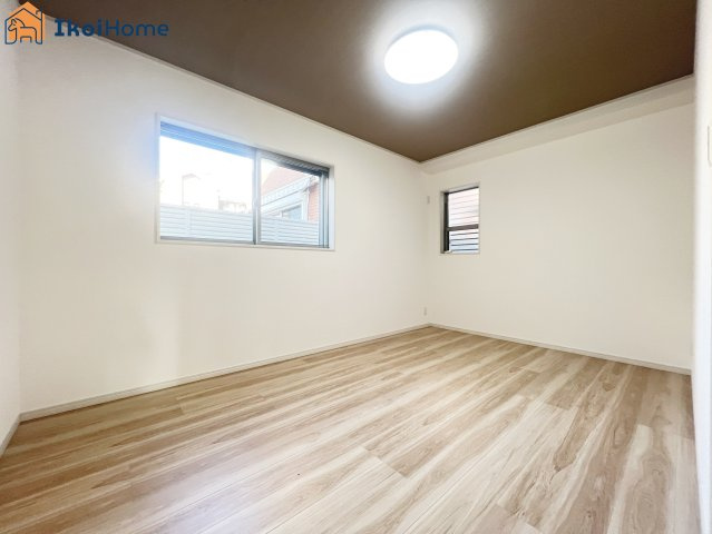 明石市大久保町大窪　新築戸建　の寝室|【ホームページに現地動画掲載中】●年中無休：当日予約可●フロア・アクセントクロス・エアコン等の工事可