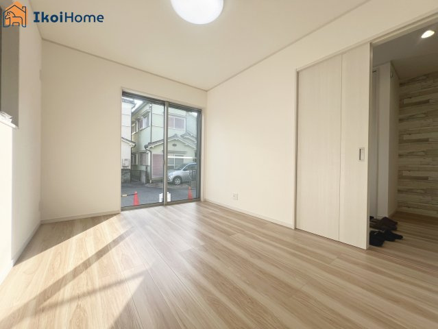 明石市大久保町大窪　新築戸建　の内装|【ホームページに現地動画掲載中】●年中無休：当日予約可●フロア・アクセントクロス・エアコン等の工事可