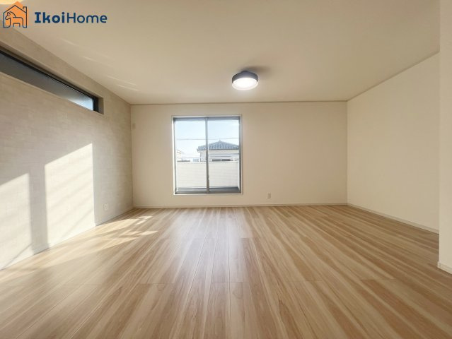 明石市大久保町大窪　新築戸建　の居間・リビング|【ホームページに現地動画掲載中】●年中無休：当日予約可●フロア－コーティングなどローンに組込む事も可