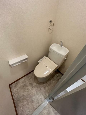 【トイレ】 | グランメール戸田 | 落ち着いた色調のトイレです