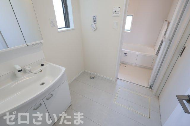 《仲介手数料無料》桜区栄和１丁目17-25新築一戸建てハートフルタウンのランドリースペース