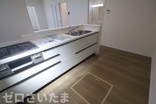 《仲介手数料無料》桜区栄和１丁目17-25新築一戸建てハートフルタウンのキッチン