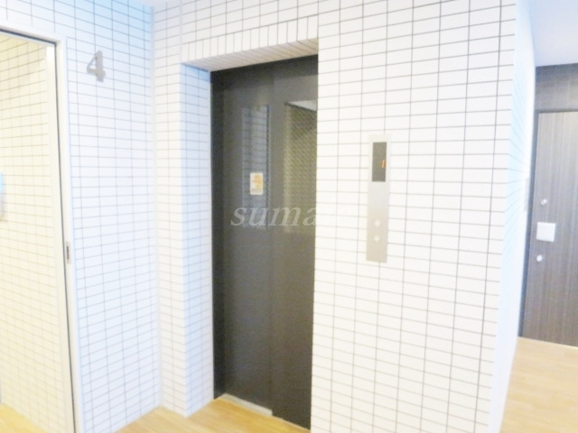 ライトテラス赤羽のその他共用部分|エレベーター完備です☆