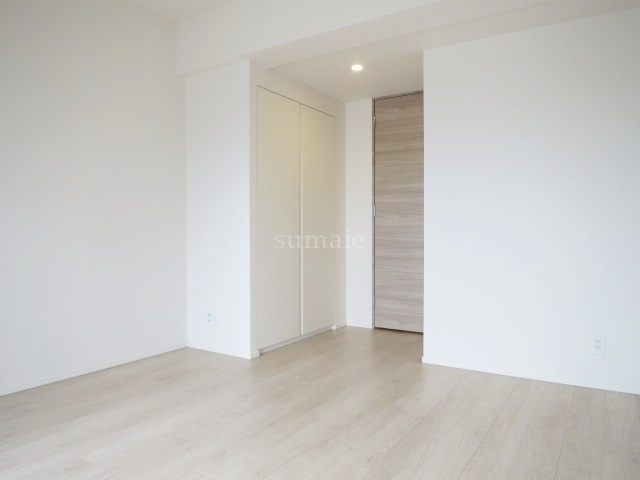 ライトテラス赤羽の寝室|窓側のアングルです☆