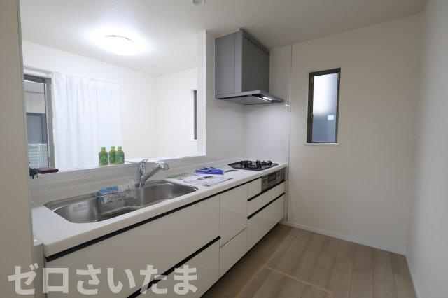 《仲介手数料無料》桜区栄和１丁目17-25新築一戸建てハートフルタウンのキッチン