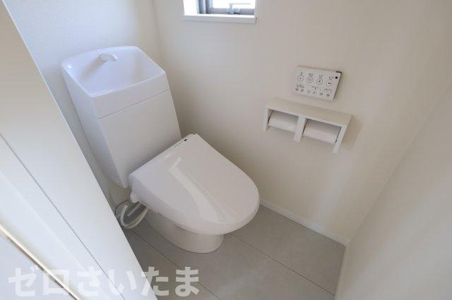 《仲介手数料無料》桜区栄和１丁目17-25新築一戸建てハートフルタウンのトイレ