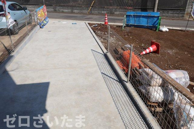 《仲介手数料無料》桜区栄和１丁目17-25新築一戸建てハートフルタウンの駐車場