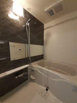 【浴室】 | グランドモンド羽田 | お風呂です