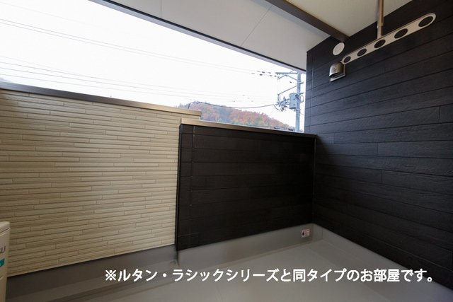 イターナル伊藤Ⅰのバルコニー