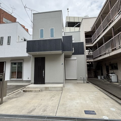 宮前町車庫付き戸建