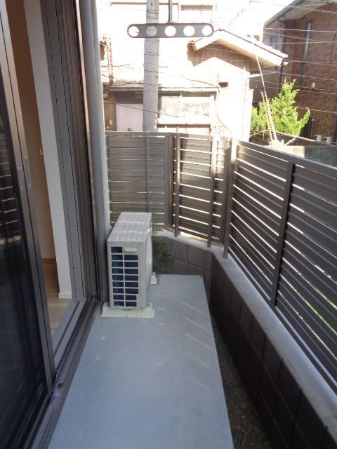 ＡＺＵＬ七里のバルコニー