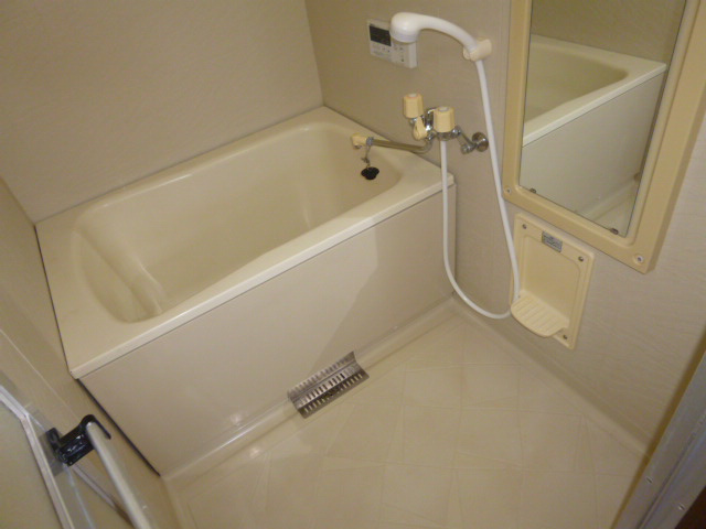 アウローラＢの浴室