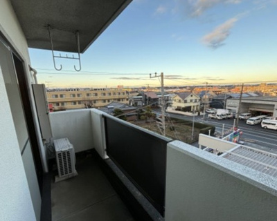 【バルコニー】 | メゾン川瀬