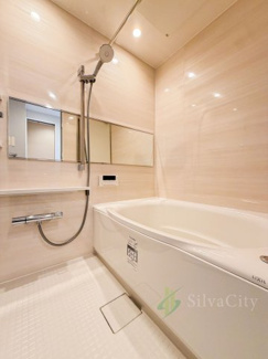 【浴室】 | 山手ビル | バスルーム　当日のご見学、可能です！お気軽にお問い合わせください！※0120-133-468