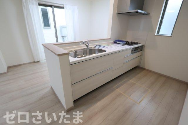 《仲介手数料無料》桜区栄和１丁目17-25新築一戸建てハートフルタウンのキッチン