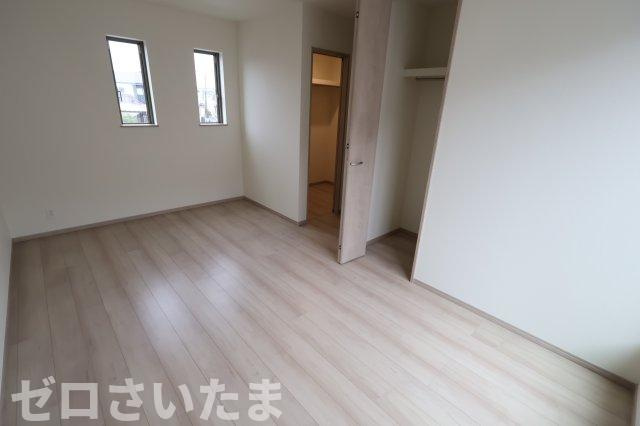 《仲介手数料無料》桜区栄和１丁目17-25新築一戸建てハートフルタウンの洋室|2F8.5帖