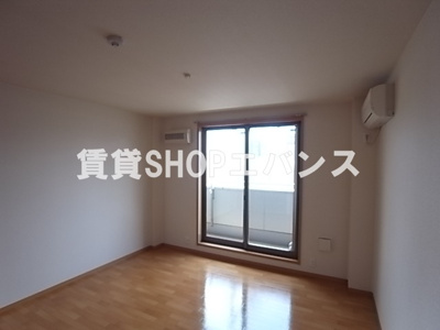 【居間・リビング】 | セラ大神宮下