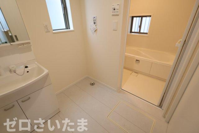 《仲介手数料無料》桜区栄和１丁目17-25新築一戸建てハートフルタウンのランドリースペース
