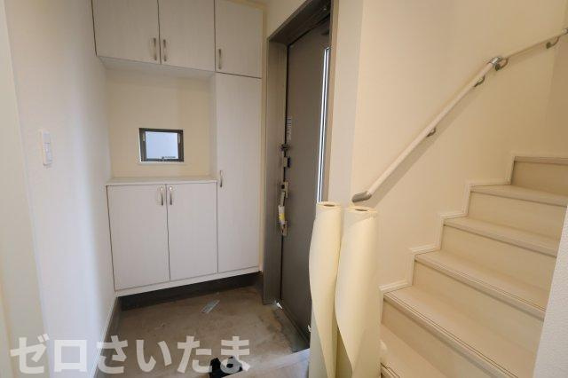 《仲介手数料無料》桜区栄和１丁目17-25新築一戸建てハートフルタウンの玄関