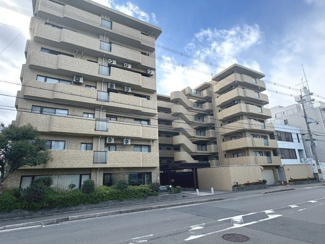 【外観】 | ロイヤルシャトー葛野