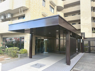 【エントランス】 | ロイヤルシャトー葛野