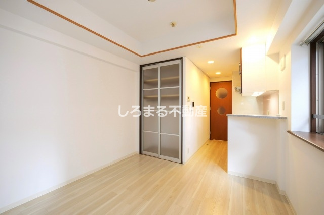 コンソラーレ同心の居間・リビング