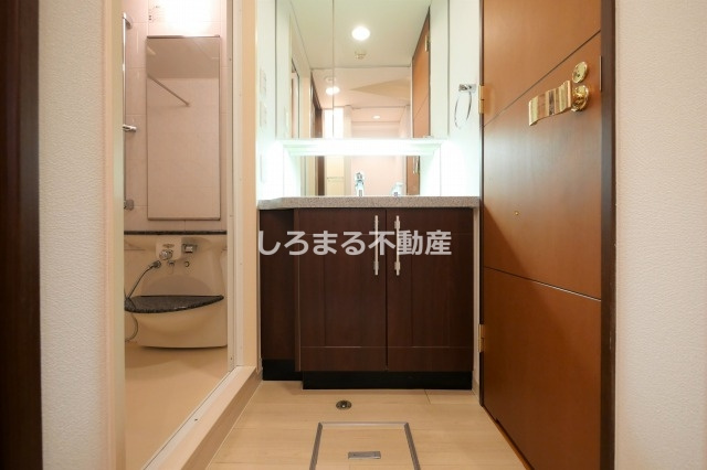 コンソラーレ同心の洗面所