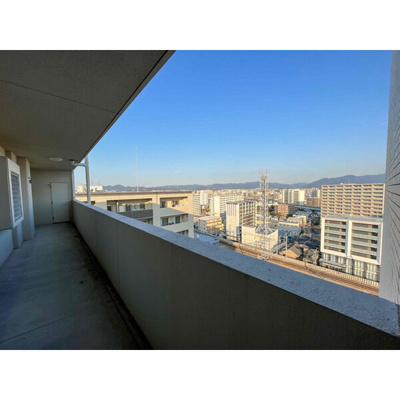 【バルコニー】 | クリムゾン吉塚