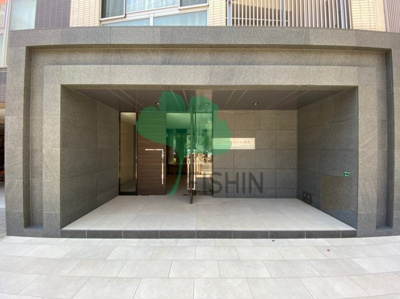 【エントランス】 | コンソラトゥール博多