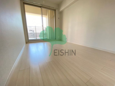 【寝室】 | コンソラトゥール博多 | 明るい寝室です。