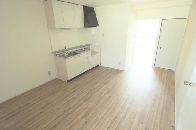 御堂コータスの居間・リビング