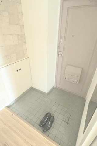 御堂コータスの玄関