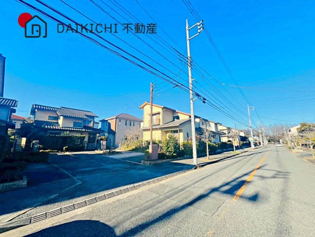 【前面道路含む現地写真】 | 鴻巣市赤見台3丁目　中古戸建