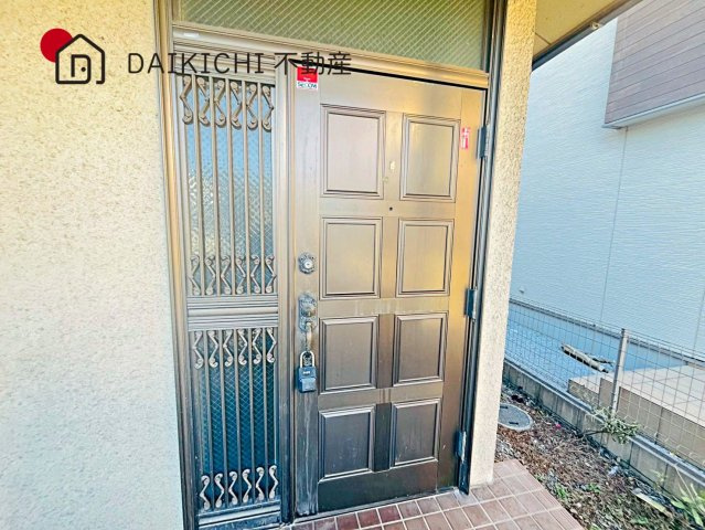 【玄関】 | 鴻巣市赤見台3丁目　中古戸建