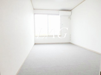 【居間・リビング】 | みのり | 洋室のお部屋です。