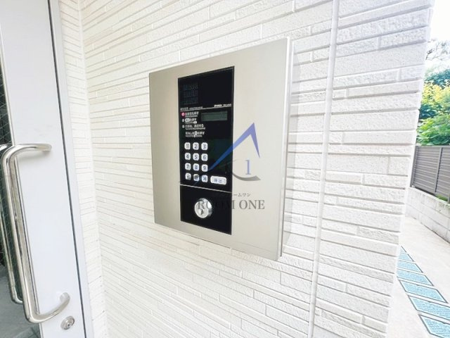 ブリリアント北千住のセキュリティ|オートロックです。