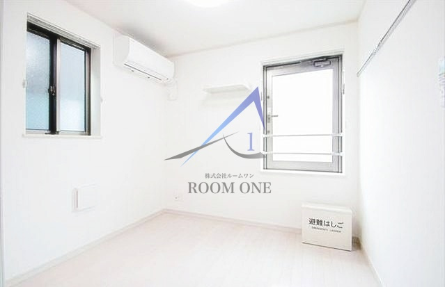 ブリリアント北千住の居間・リビング|洋室のお部屋です。