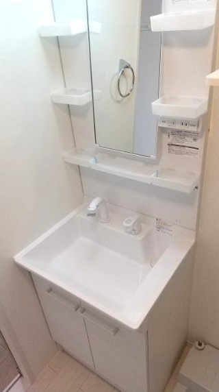 ラリュール江戸川Ⅰの洗面所