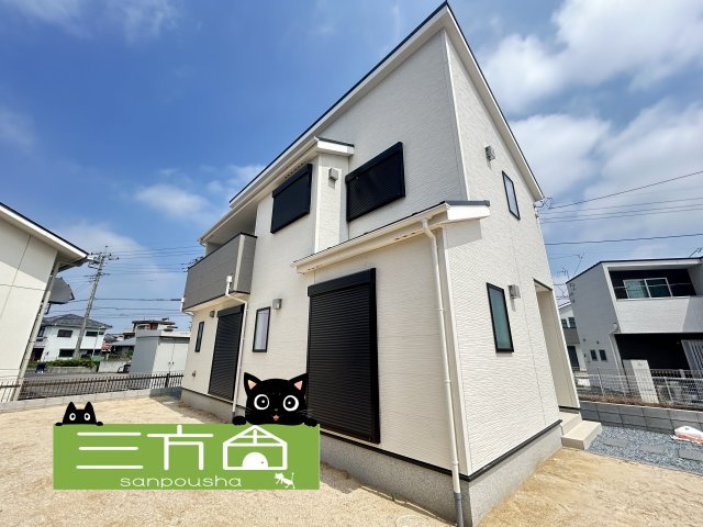 新築　前橋市三河町２丁目24-1期　LIGNAGE　1号棟の外観|現地写真　2026年5月完成予定！類似物件のご内覧等、お気軽にお問合せください♪　							
　							
