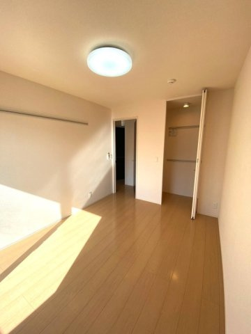 クレアトールＫ　Ⅰの洋室