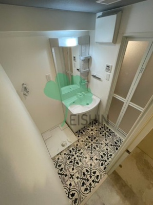 【洗面所】 | Coccinelle(コクスィネル) | シンプルで使いやすい洗面台です！