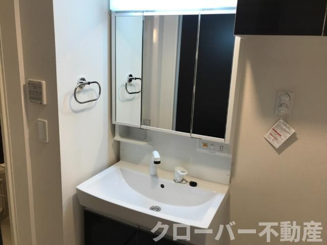 サニーフラットの洗面所|洗髪洗面化粧台