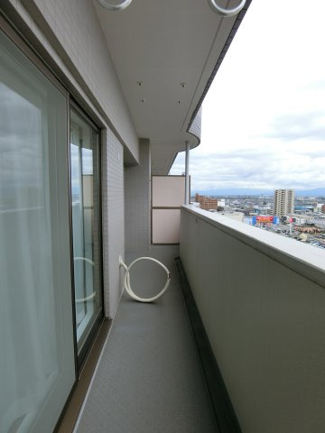 ダイアパレス南笹口のバルコニー