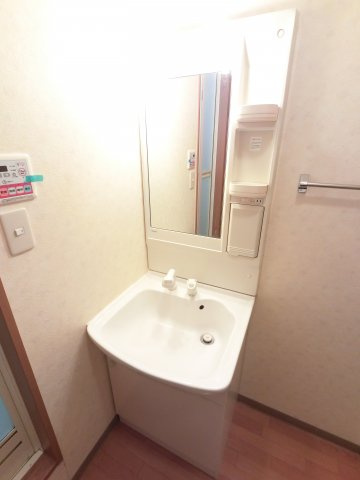 【独立洗面台】